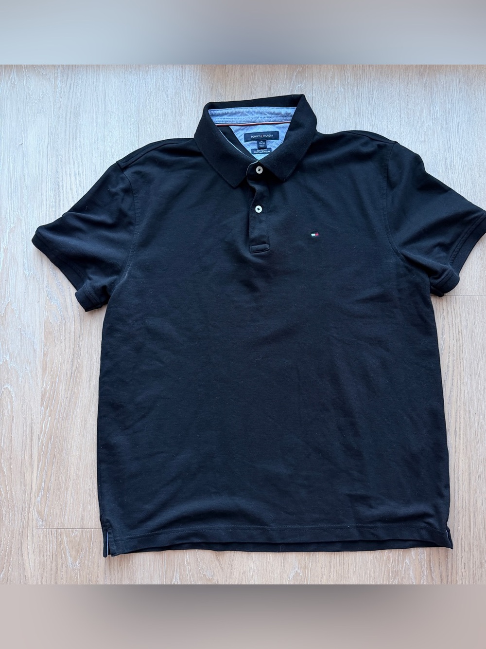 Tommy Hilfiger black men’s polo shirt
